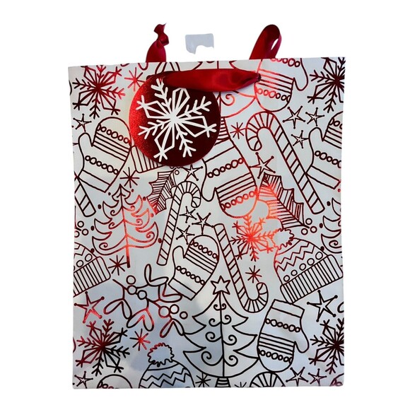 Christmas Gift Bags New LOT 27 Various Sizes  and Designs NWT - Picture 3 of 7